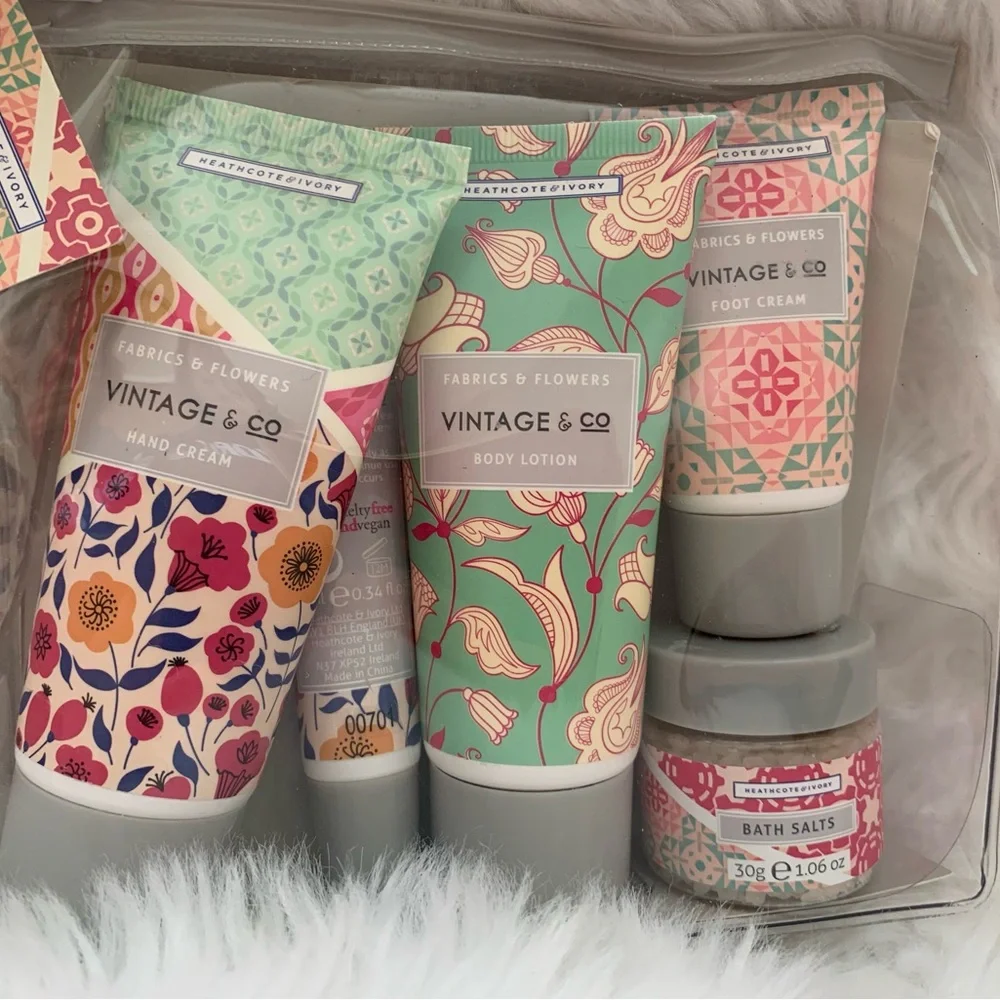 HEATHCOTE & IVORY Vintage & Co. Fabrics & flowers top to toe kit NIB NWT